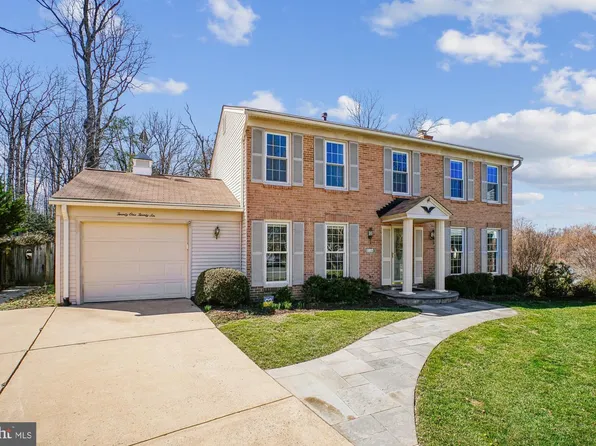 2126 Docket Ln, Vienna, VA 22181