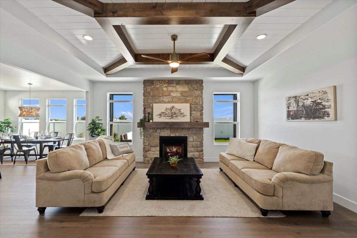 next background image