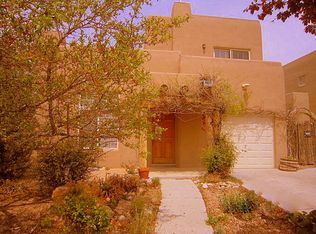 4177 New Moon Cir, Santa Fe, NM 87507
