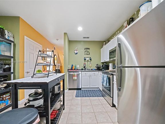 4th image of 4283 Plantation Cove Dr