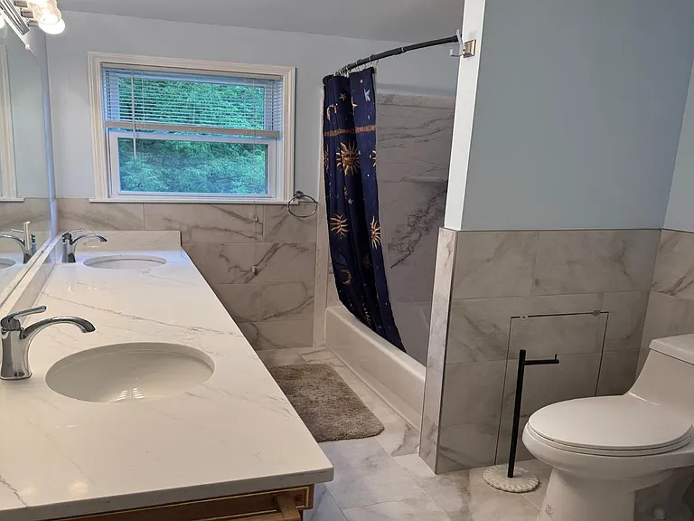 3379 Crooks Rd — Photo 22