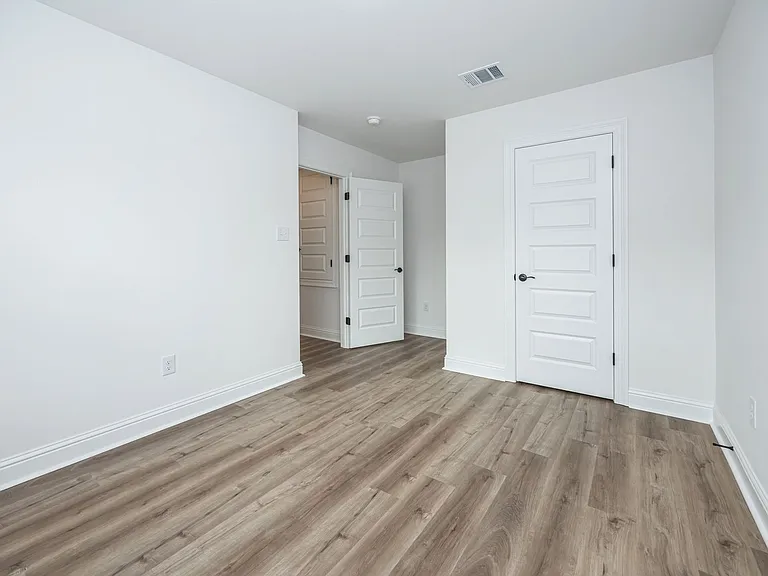 3711 Olivia Dr — Photo 49