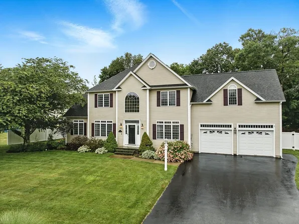 5 Peach Tree Dr, Sutton, MA 01590