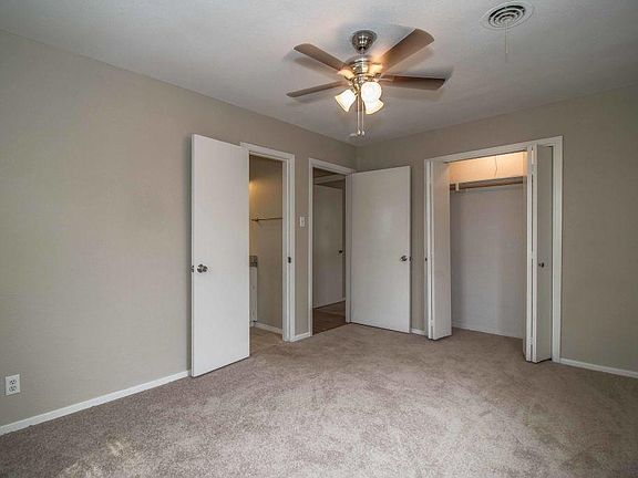 5th image of 3716 Layton Ave