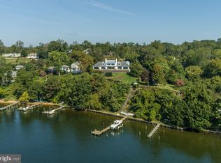 205 Winchester Beach Dr, Annapolis, MD 21409