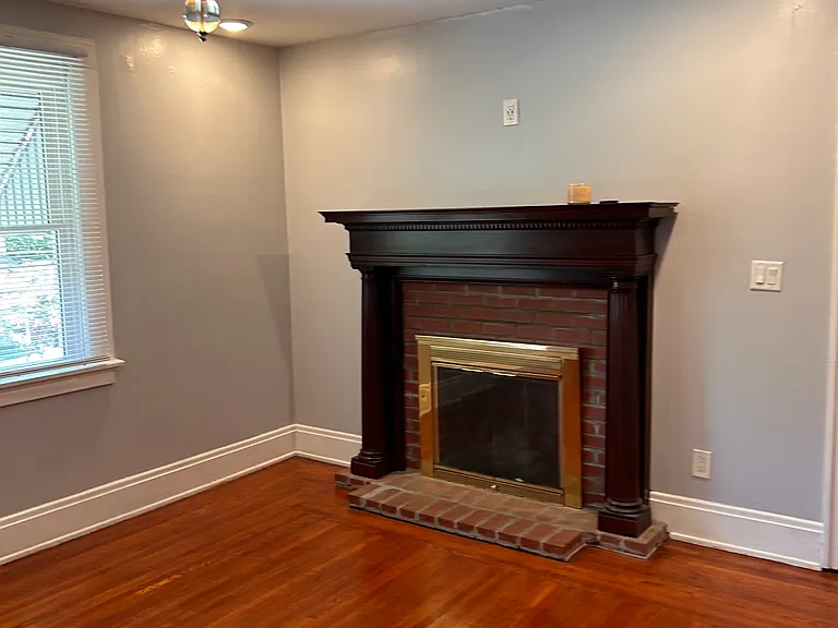 Dalewood Pl — Photo 19