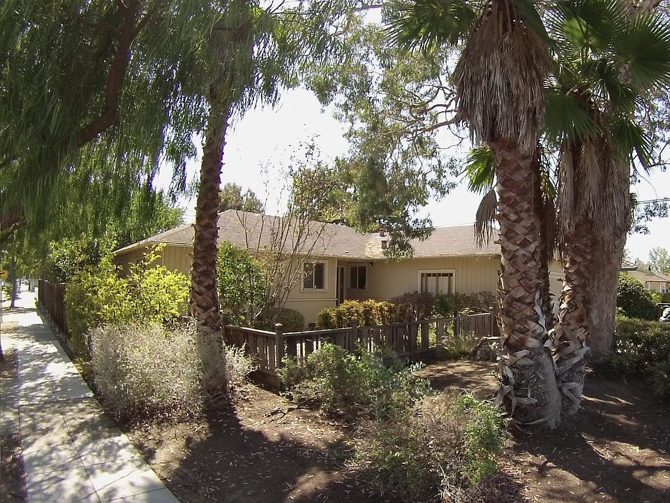1st image of 1108 Lynn Way