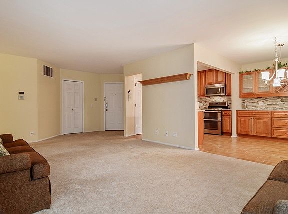 2nd image of 2788 Glasgow Ct Unit Z1