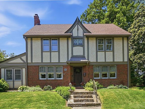 2nd image of 6309 Parkman Pl