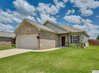 13843 Highland Point Dr, Northport, AL 35475