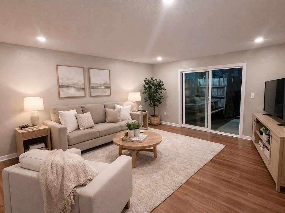 1st image of 270 Tampa Dr APT B3
