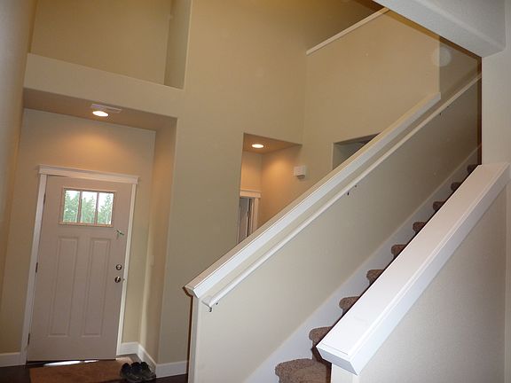 2nd image of 9222 198th Street Ct E