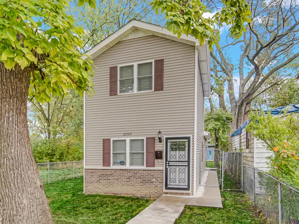 15709 Lexington Ave, Harvey, IL 60426