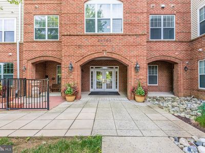 14301 Kings Crossing Blvd Unit 104, Boyds, MD, 20841