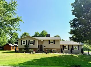 203 N Skytop Rd, Edinboro, PA 16412
