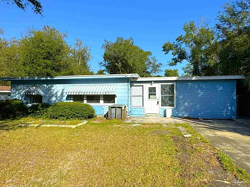 4 Marine Dr Photo 1