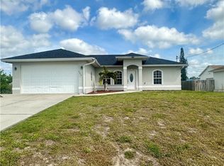 3018 26th St SW, Lehigh Acres, FL 33976