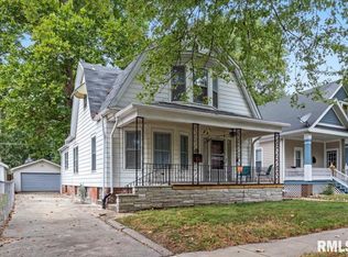 1029 N 2nd St, Springfield, IL 62702