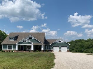 9168 New Harmony Rd, Martinsville, IN 46151