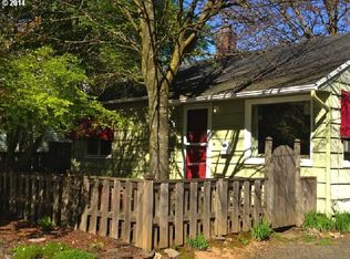 312 SE 74th Ave #A, Portland, OR 97215