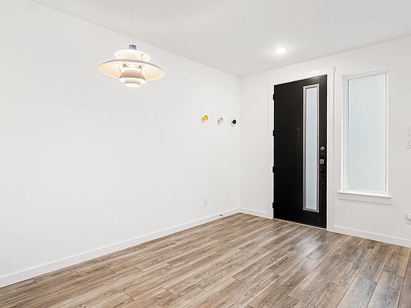 4th image of 504 Wellborn Dr