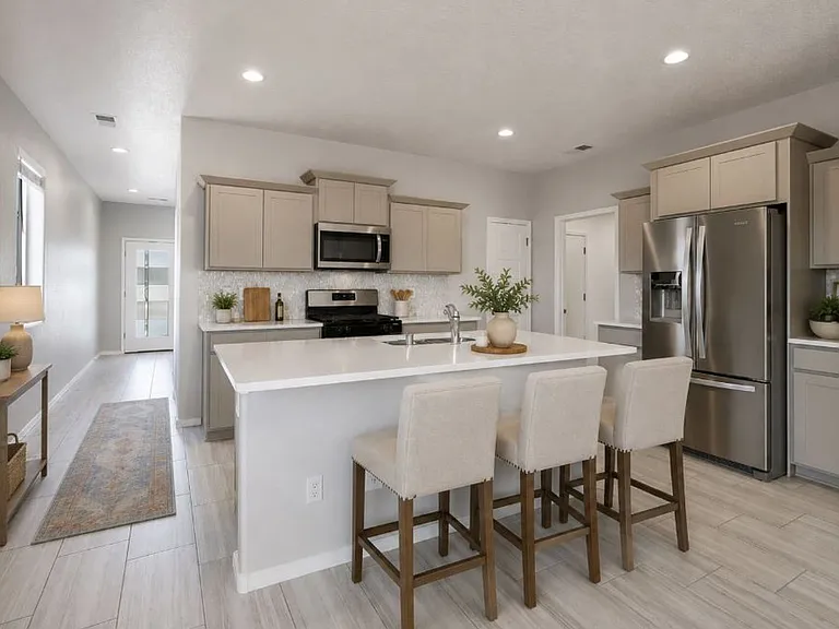 3205 Tazanita Loop SE — Photo 5