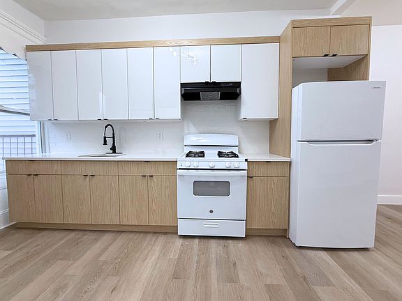 2nd image of 22 Storms Ave APT 3