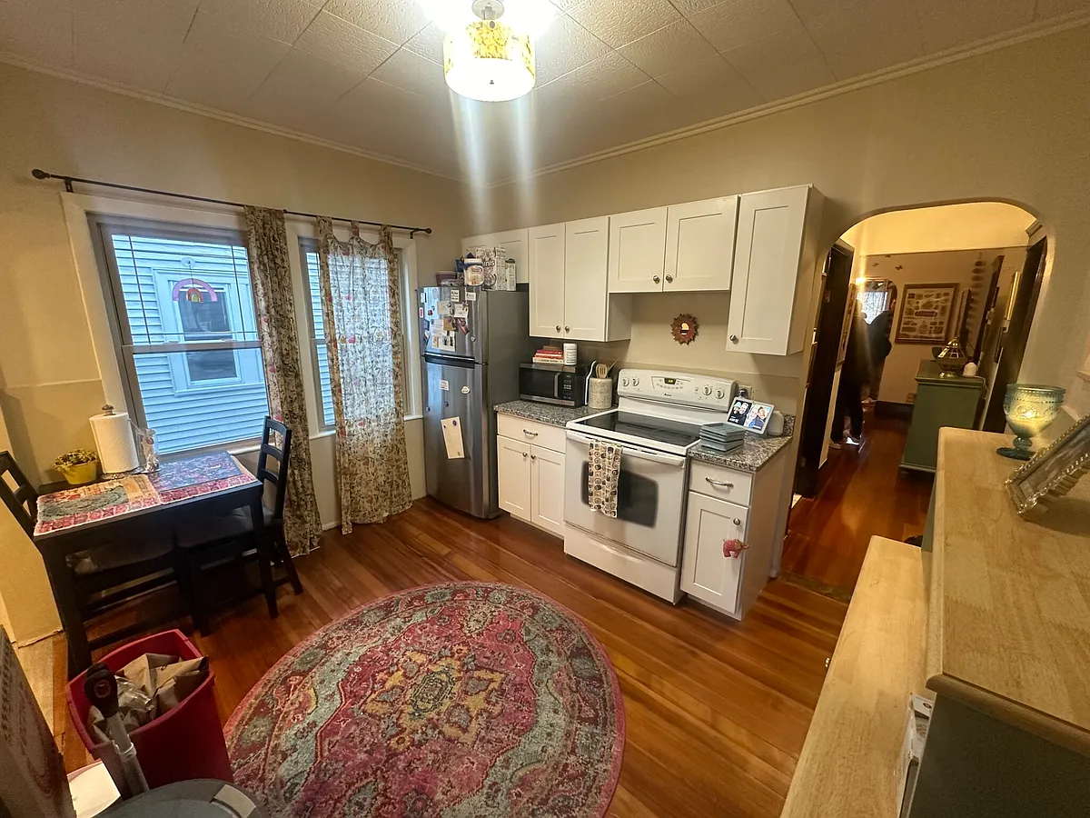 Building Photo - 75 Prichard Ave #1