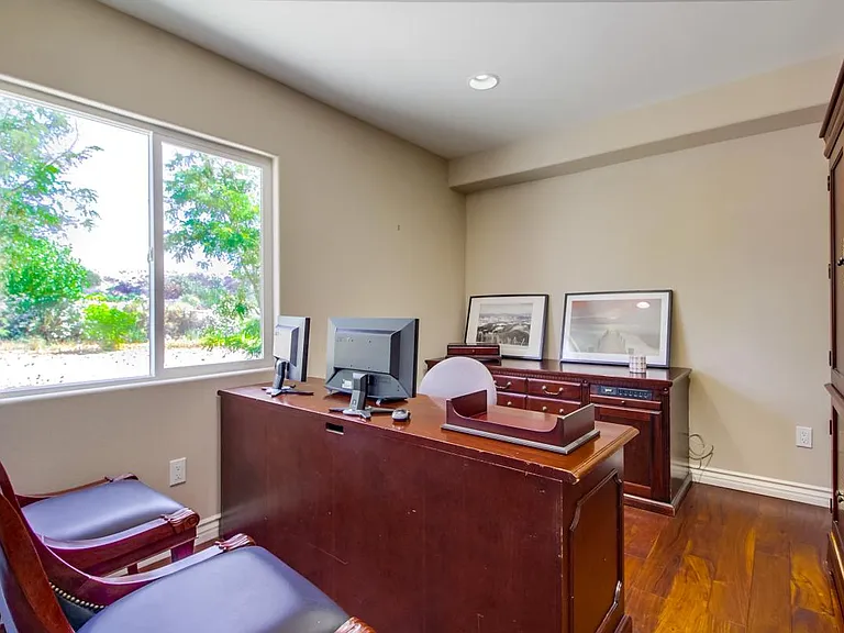 office / bonus room