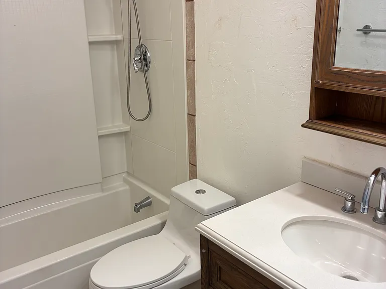 1606 Pattison Ave — Photo 3