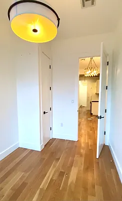 Rented by Nooklyn NYC LLC | media 23