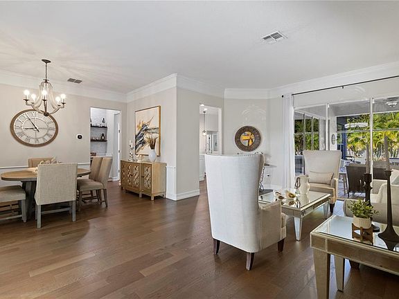 3rd image of 11208 Ledgement Ln