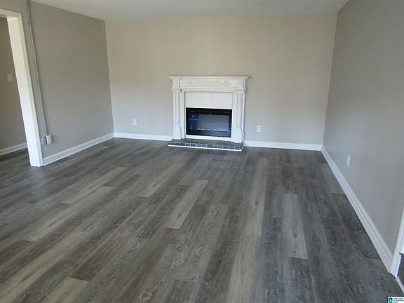 2nd image of 4237 Bear Creek Rd