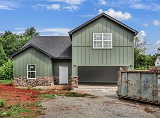 3016 Timberdale Dr, Clarksville, TN 37042