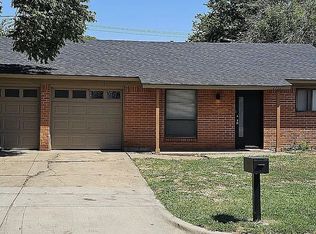 2711 Plaza St, Arlington, TX 76010
