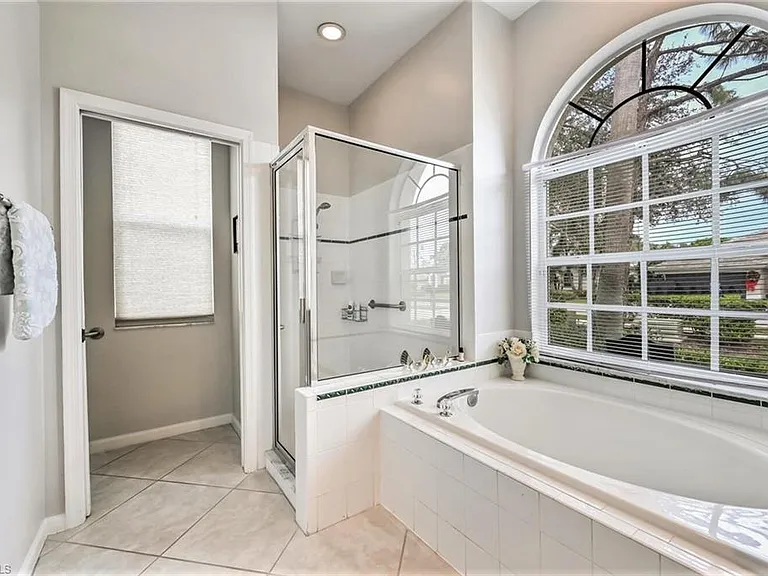 6545 Chestnut Cir — Photo 21