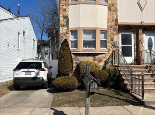 81 Carlyle Grn, Staten Island, NY 10312