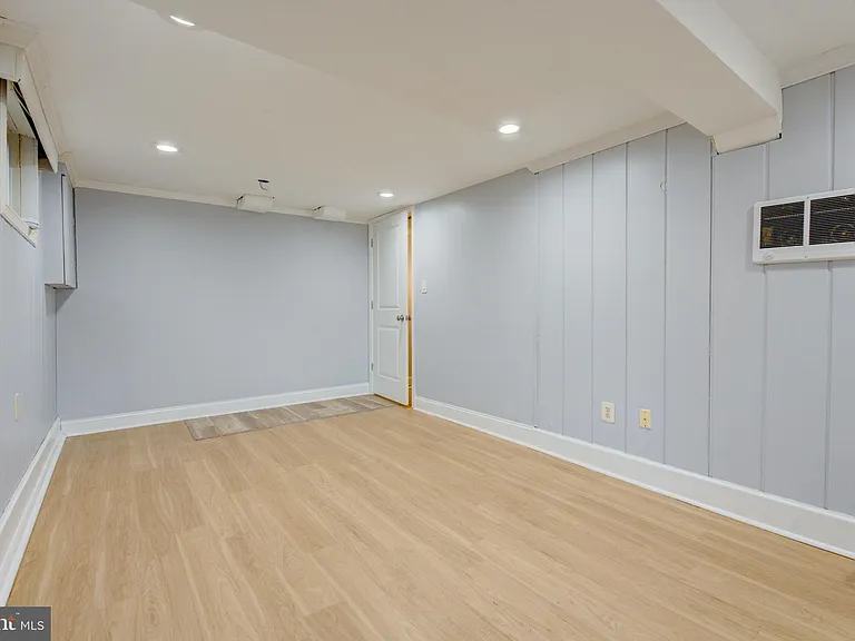 6916 New Hampshire Ave — Photo 26