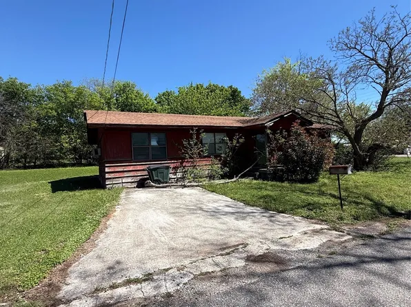 1301 W 8th St, Sulphur, OK 73086