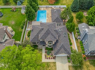 215 Barrington Ln, Bourbonnais, IL 60914