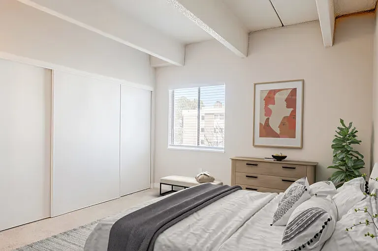 Highline Lofts — Photo 12