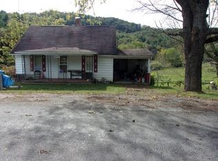 1103 Elliott Pl, Independence, VA 24348