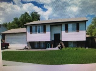 5260 S Duke Ln, Taylorsville, UT 84129