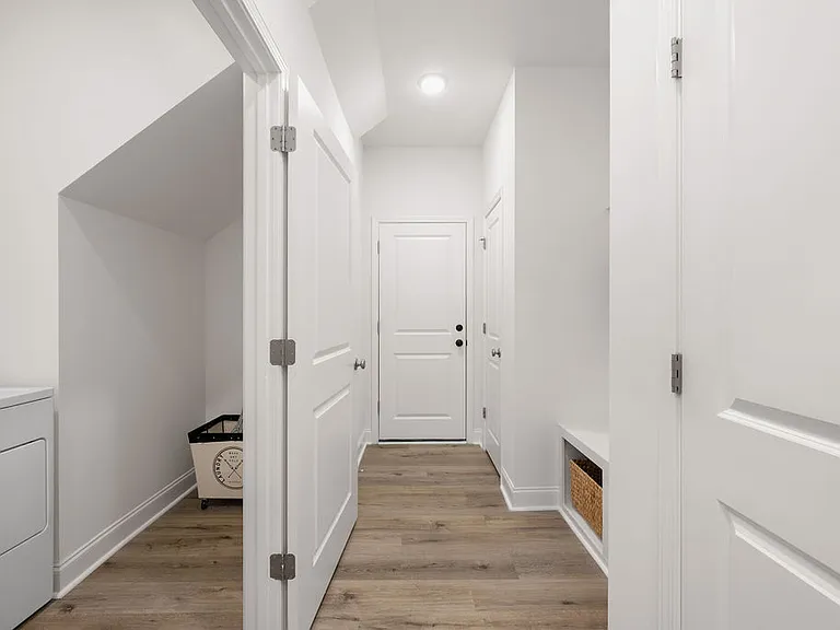 Oak Lake Townhomes — Photo 18