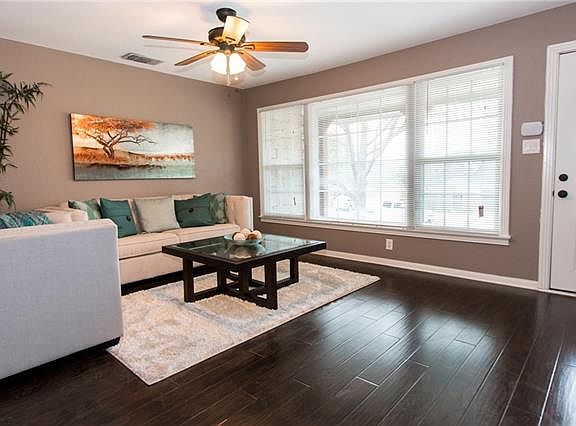 3rd image of 2553 Walsh Ct