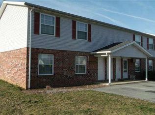 1740 Wisteria Dr #F, Chambersburg, PA 17202