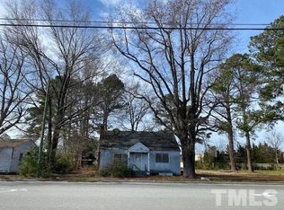 18 E Peedin Rd, Smithfield, NC 27577