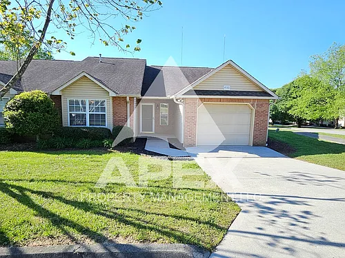 4530 Shamus Way Photo 1