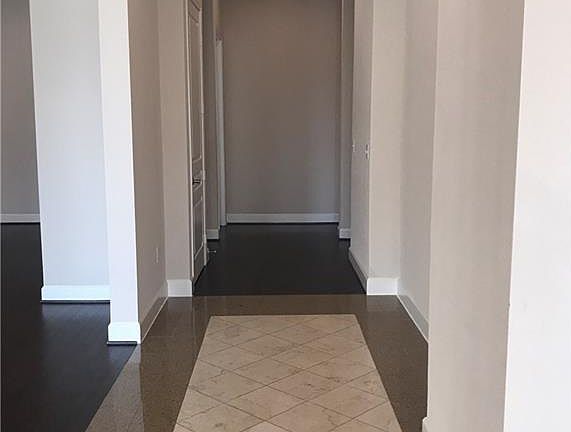 5th image of 2826 Bookhout St APT 9001