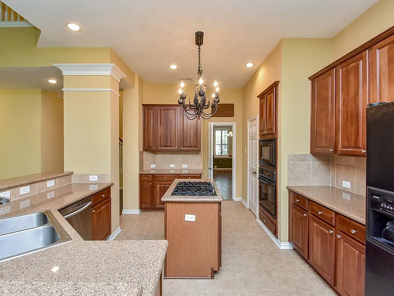 10 Renoir Trail Pl — Photo 12